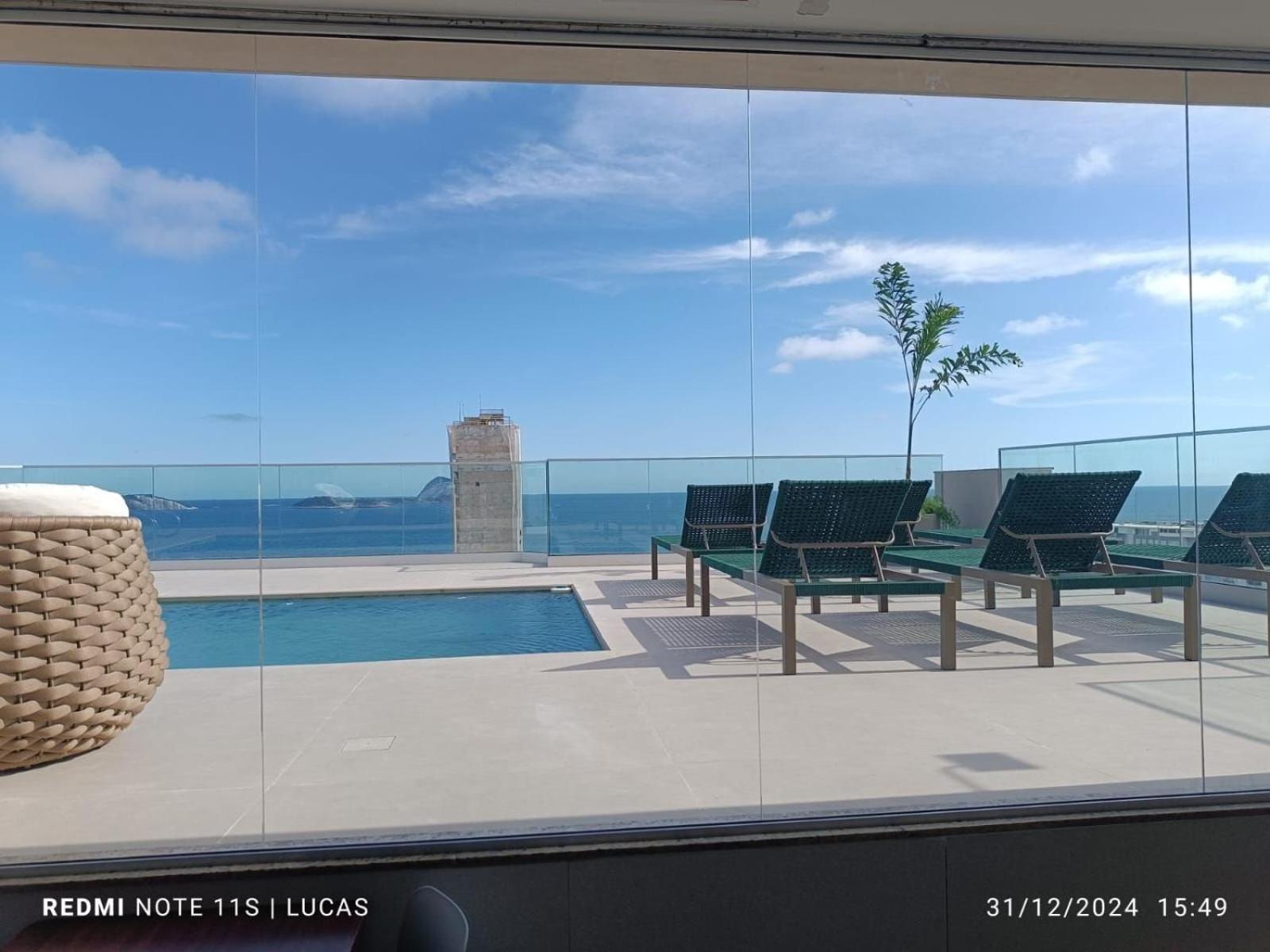 Varanda Vista Mar, Montanha E Piscina Apartamento