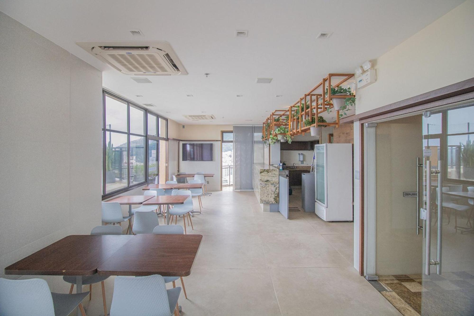 Apartamento Varanda Vista Mar, Montanha E Piscina